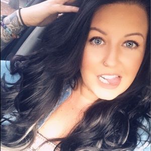 Meet your Posher, Tiffany